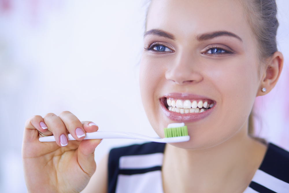 7 Effective Natural Oral Health Remedies That Work
